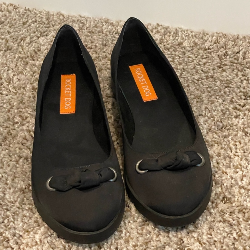 Great condition Rocket Dog Black Slip-on